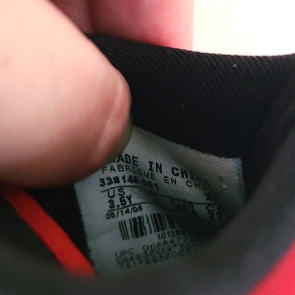 AIR Jordan 1 PHAT LOW " BRED" Red/ Black Size 3.5 Youth 338146- 061 Year 2008 - Picture 11 of 12